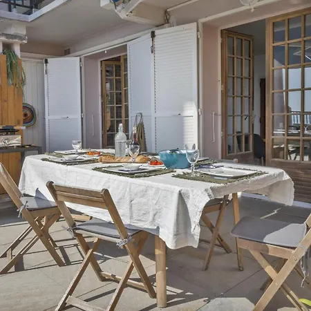 Casa Eden Roc Brando