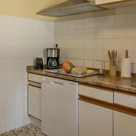 Casa Eden Roc Apartment