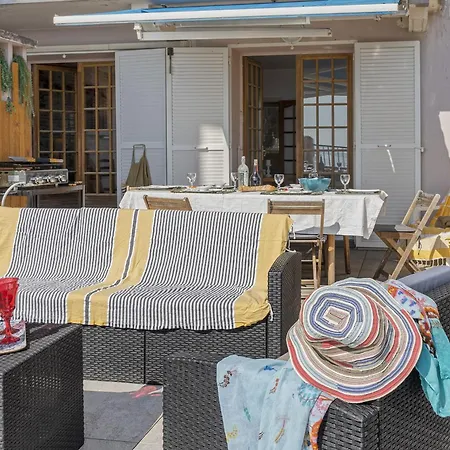 Casa Eden Roc * Brando