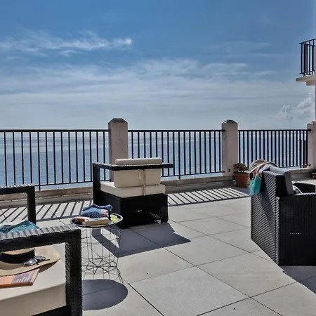 Apartment Casa Eden Roc Brando