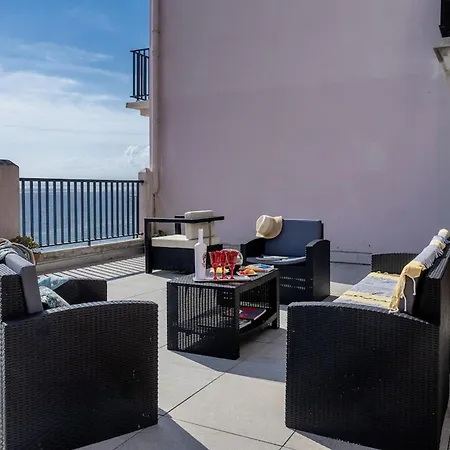 Casa Eden Roc * Brando