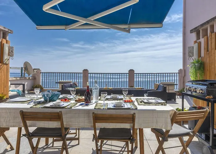 Casa Eden Roc Brando